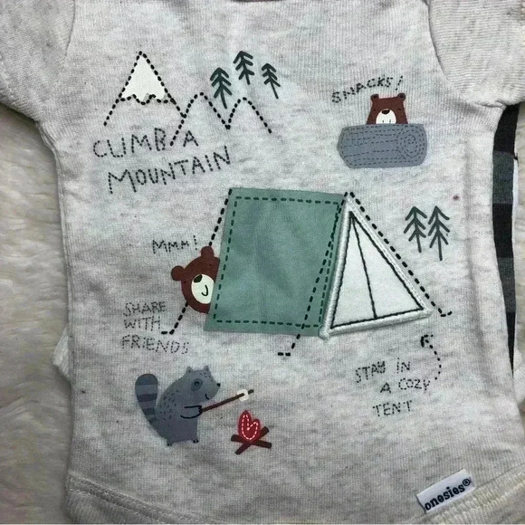 Gerber 3 Pack  Onesies New With Tags Size Preemie - Picture 4 of 16